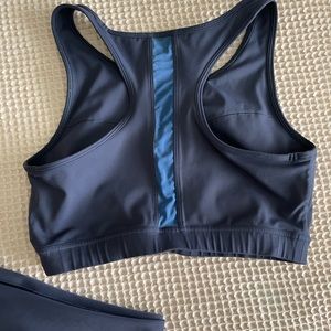 PELOTON Essential Racerback Bra Navy L